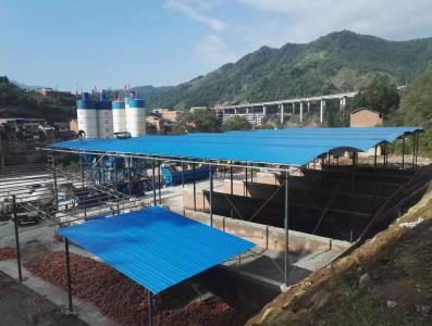 巴山大峽谷快速通道攪拌站料場彩鋼棚